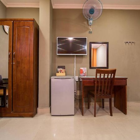 Van Giao Hotel Thành Pho Ho Chí Minh Esterno foto