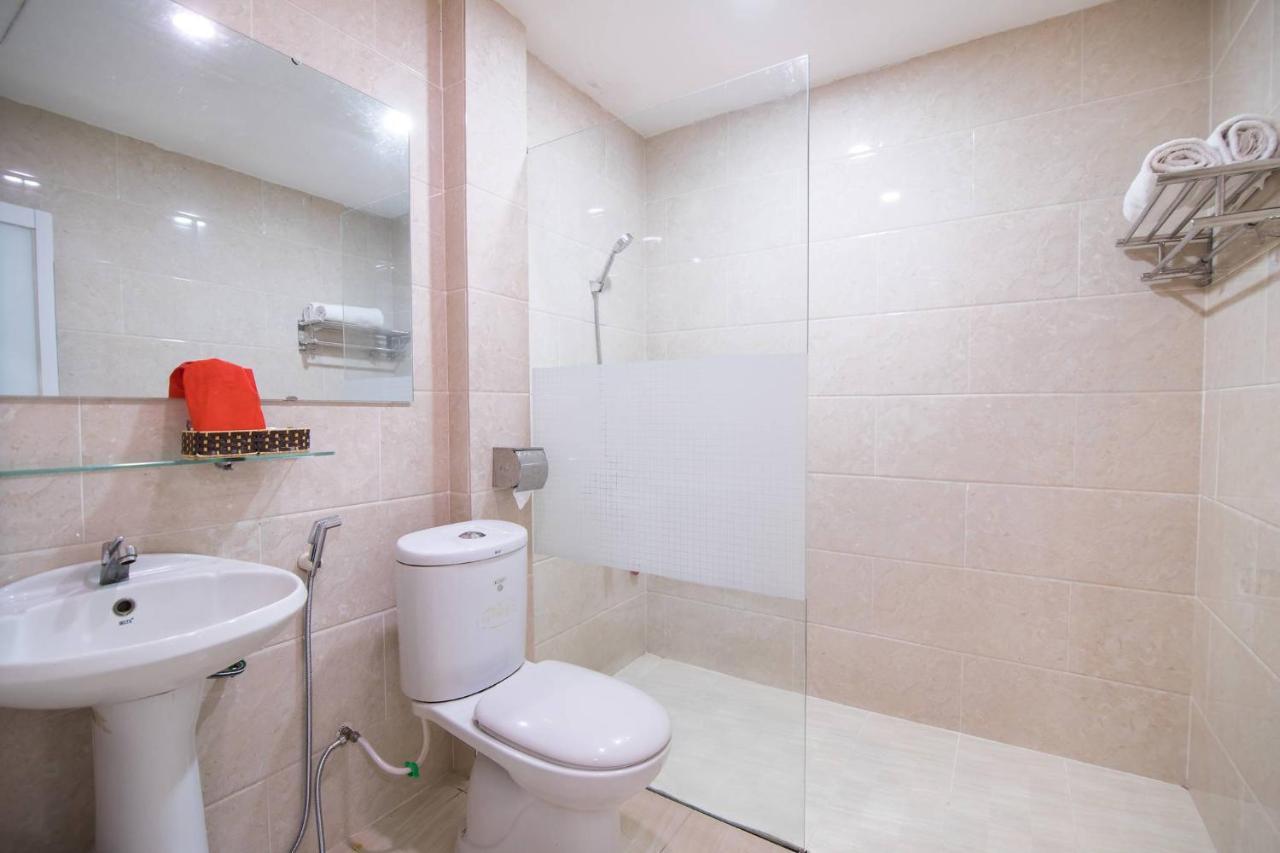 Van Giao Hotel Thành Pho Ho Chí Minh Esterno foto